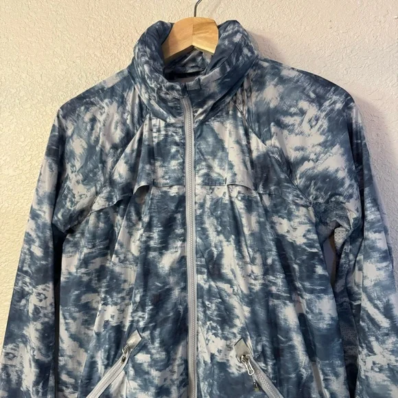 Lululemon Miss Misty Jacket Full Zip Winderbreaker Alberta Silver Fox Blue S - Picture 4 of 13